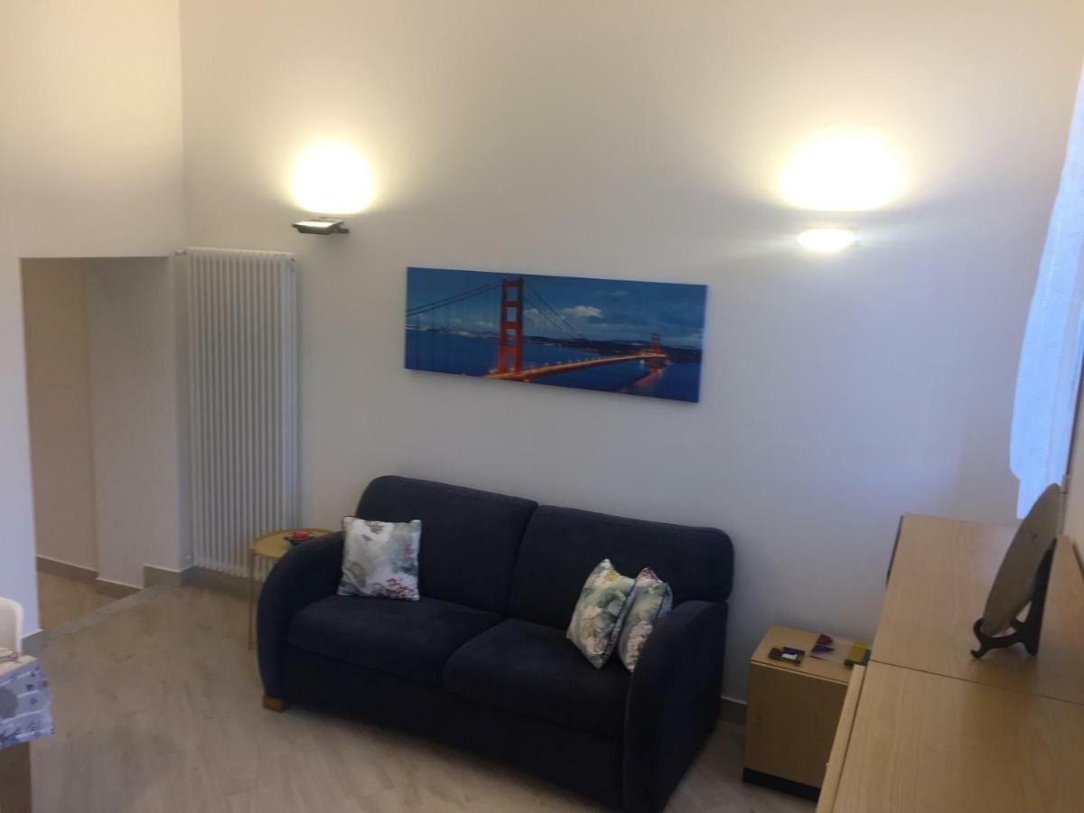 Porro15 Apartment Finale Ligure Exterior photo